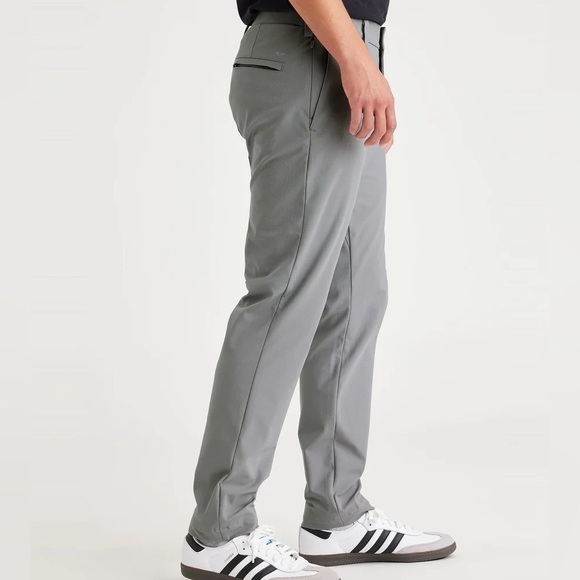 Dockers Men’s Slim Tapered Grey Chino Pants 30 x 32 - Picture 1 of 9